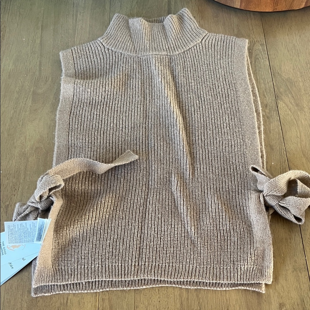NWT, H&M, Tan Sleeveless Sweater, wool cashmere blend, OS